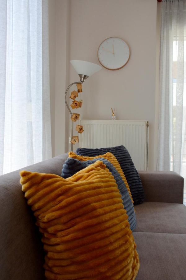 M Home Place Palio Limani Exterior photo