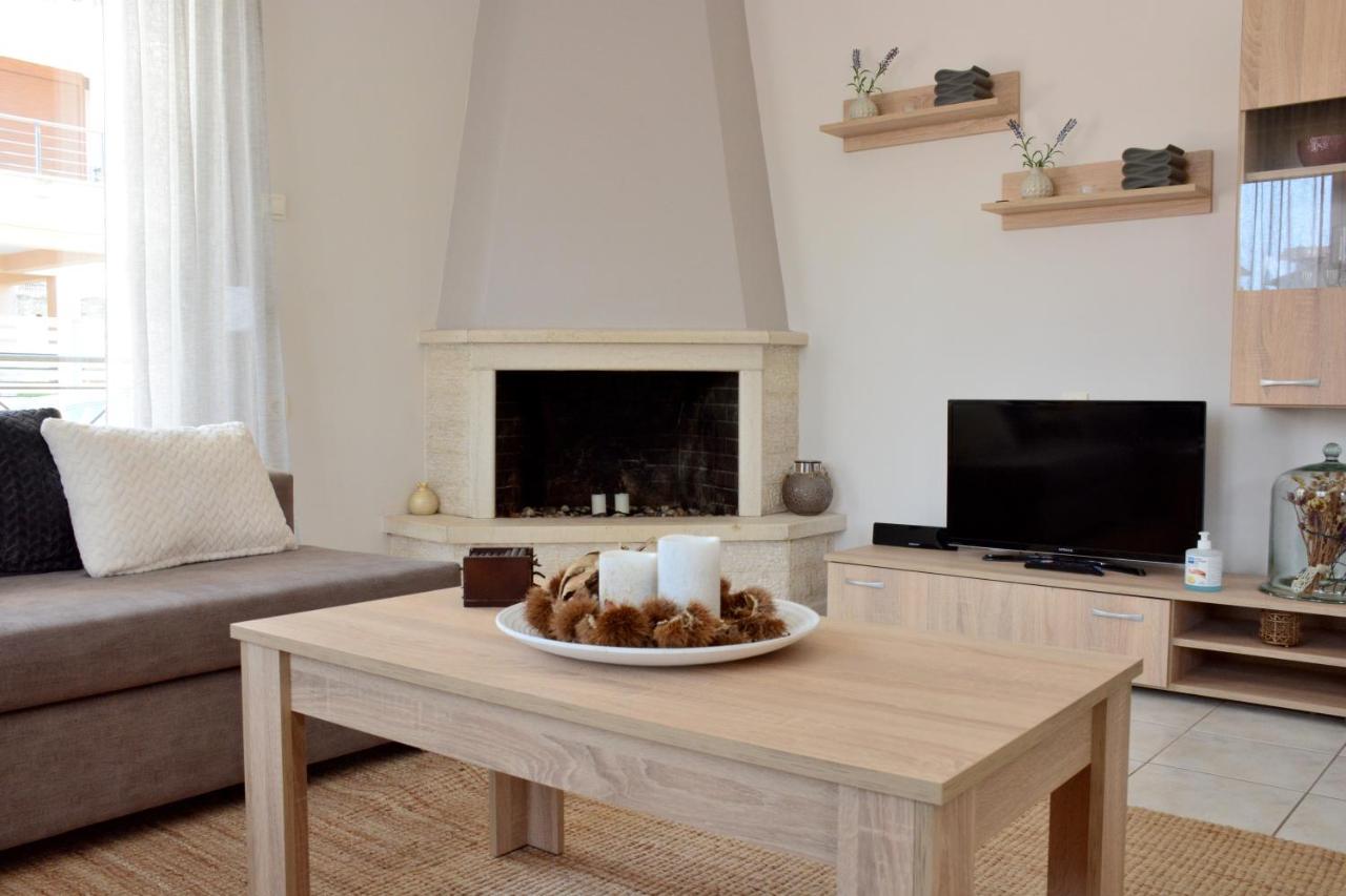 M Home Place Palio Limani Exterior photo