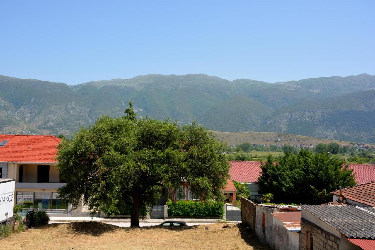 M Home Place Palio Limani Exterior photo