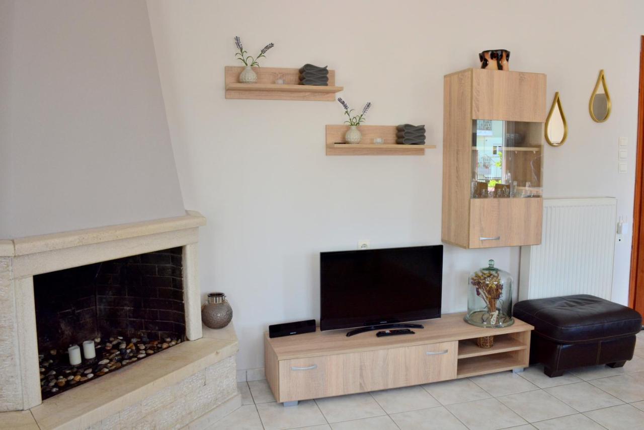 M Home Place Palio Limani Exterior photo