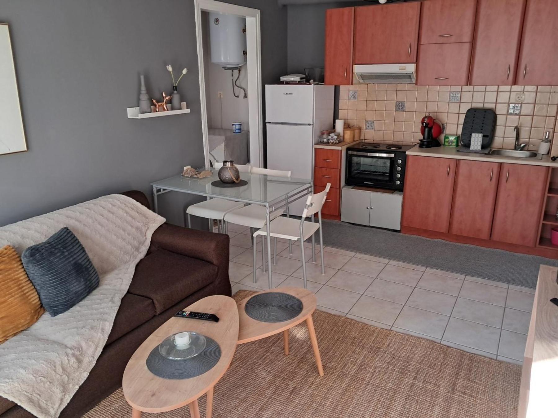 M Home Place Palio Limani Exterior photo